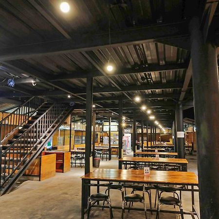 Zen Rooms B Walk Batu Malang Esterno foto