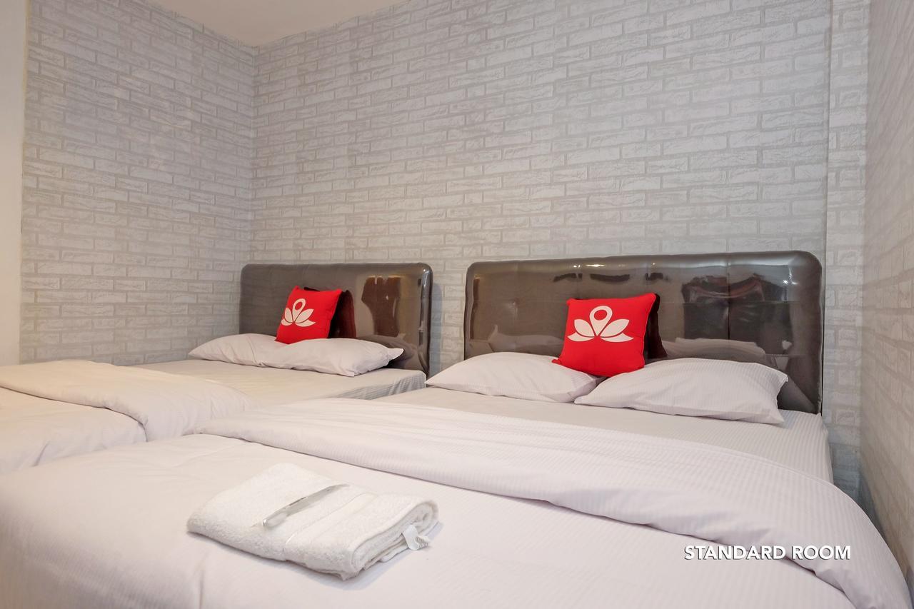 Zen Rooms B Walk Batu Malang Esterno foto