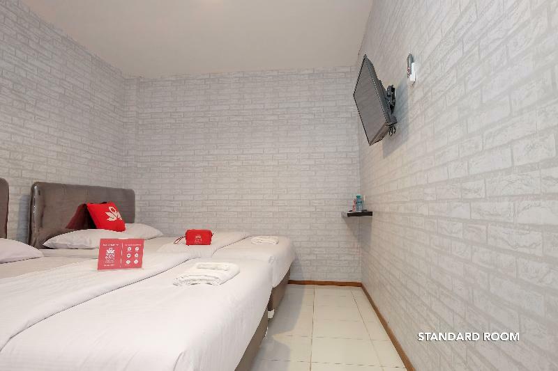Zen Rooms B Walk Batu Malang Esterno foto